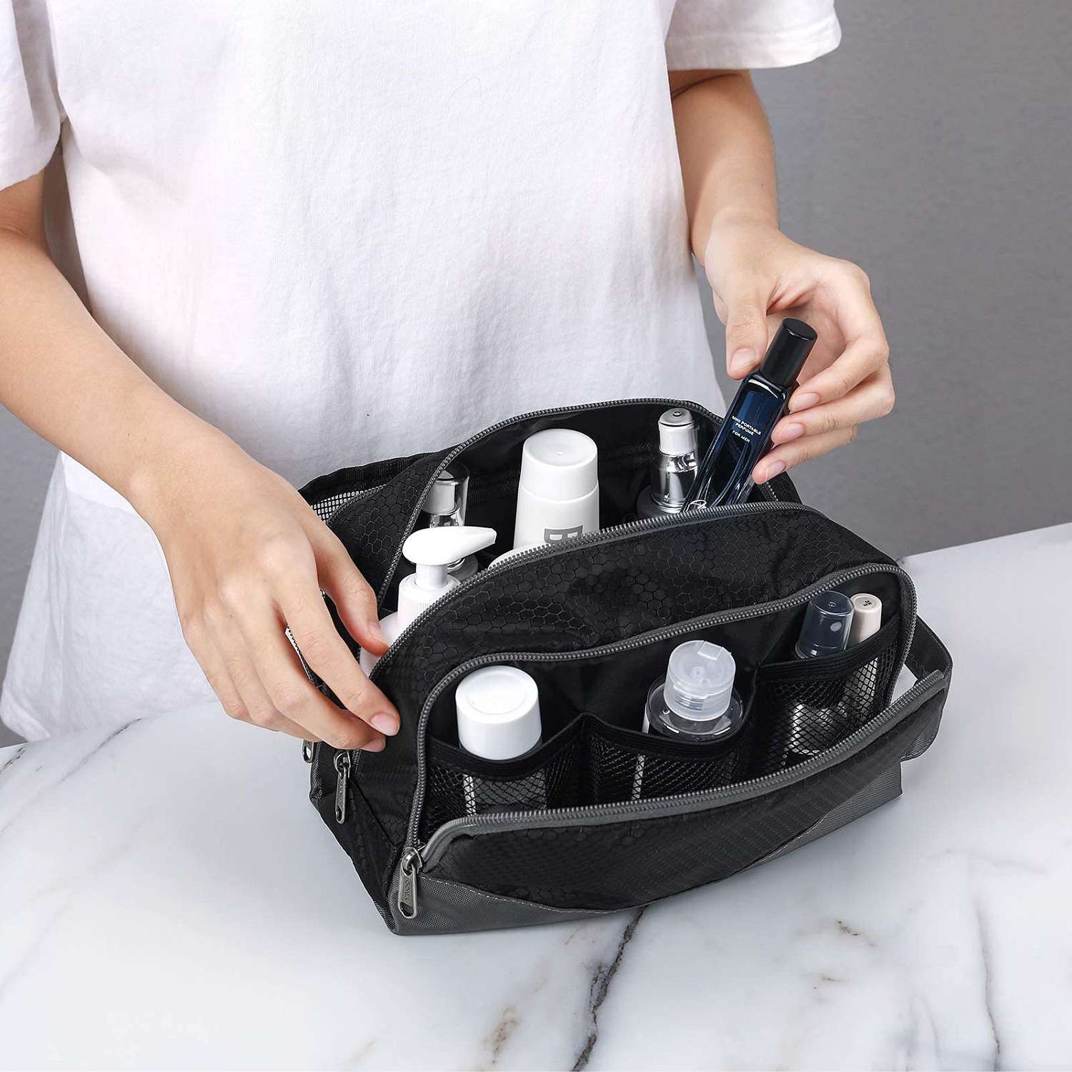 toiletry bag for women